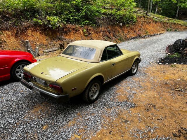 1980 fiat 124 spider convertible brown rwd manual