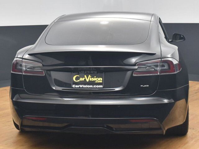 2021 tesla model s plaid
