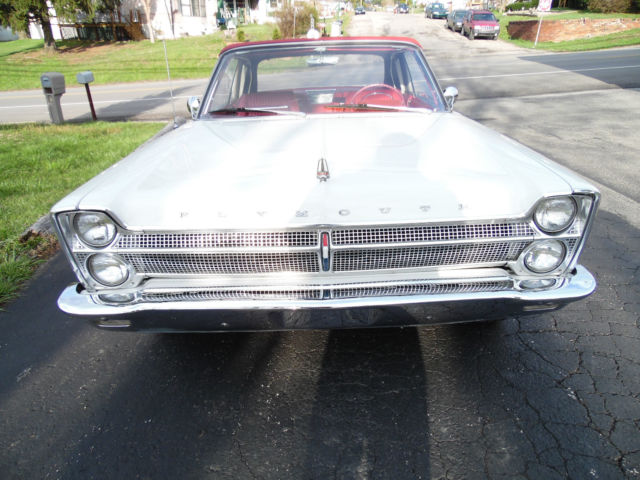 1965 plymouth fury convertible.. 426 street wedge automatic