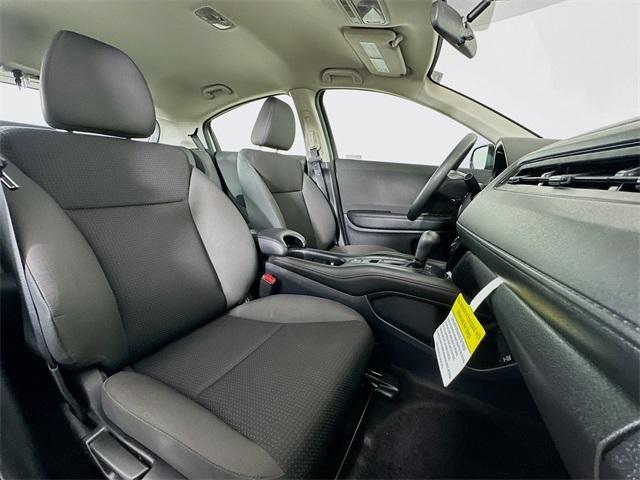 2021 honda hr-v lx