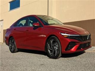 2024 Hyundai Elantra limited