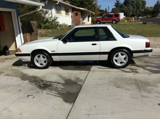 1988 ford mustang 5.0 ssp 5 speed rust free nice car