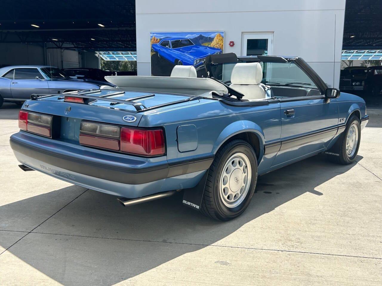 1989 ford mustang