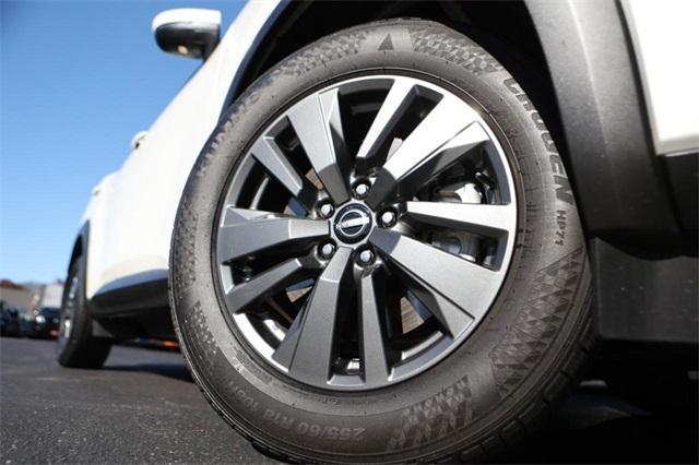 2024 nissan pathfinder sv 4wd