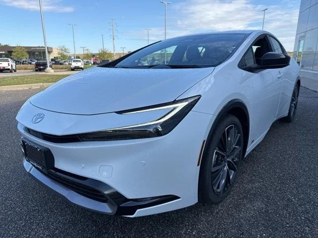 2024 toyota prius xle