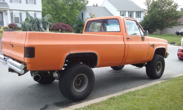 1984 chevy k10 orange pickup truck 4x4 350 4spd pickup only