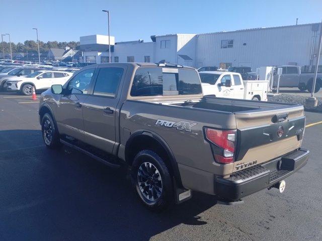 2023 nissan titan pro-4x