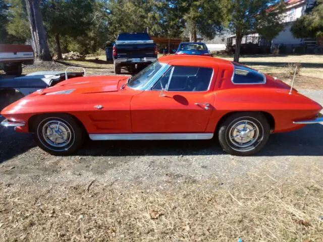 1963 chevrolet corvette split window coupe real red/black 327/340hp survivor