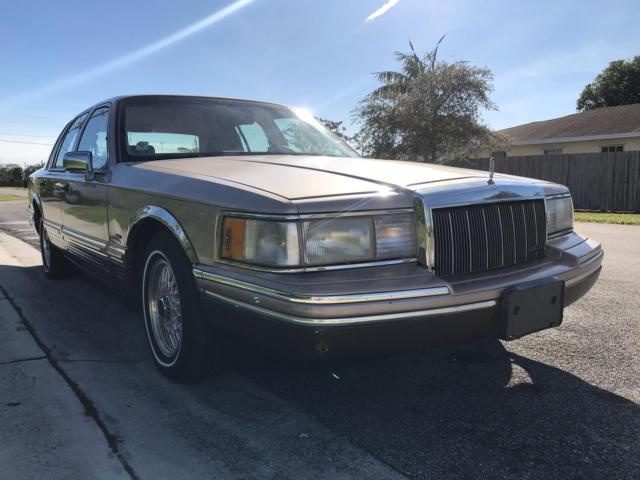 1992 lincoln town car cartier