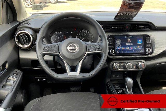 2024 nissan kicks sv