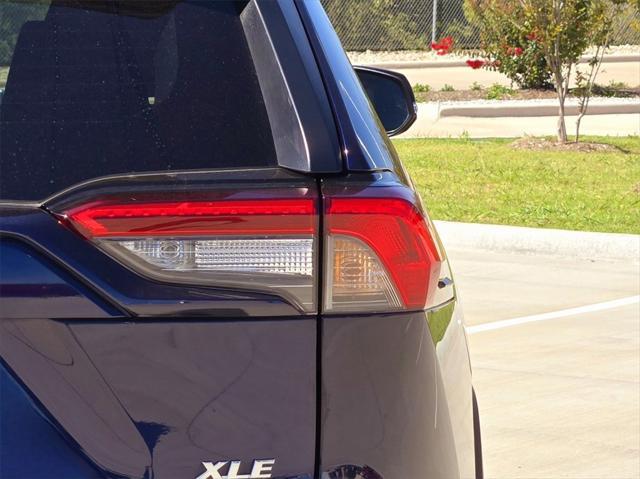 2023 toyota rav4 xle