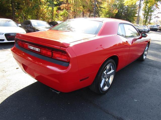 2009 dodge challenger r/t