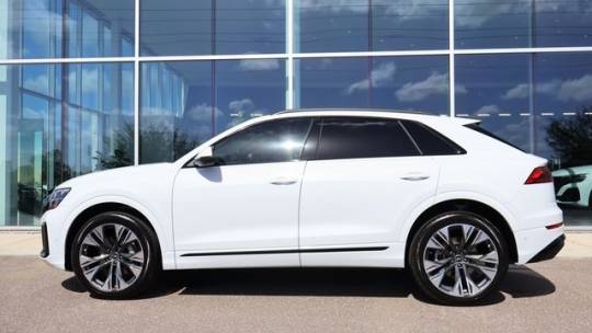 2025 Audi Q8