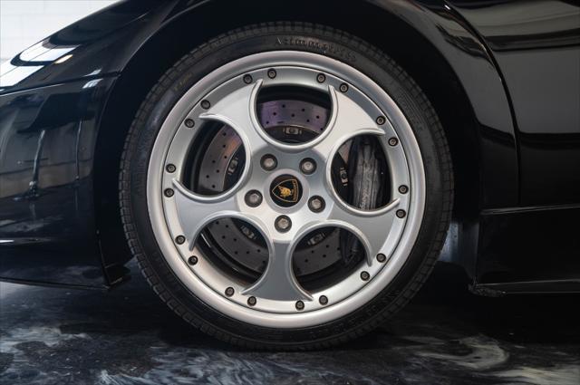 2003 lamborghini murcielago coupe