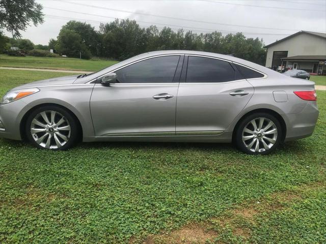 2013 hyundai azera base