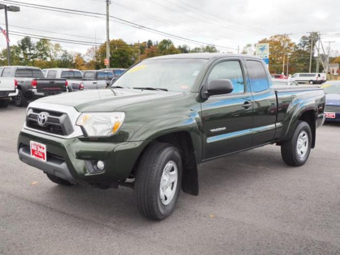 2012 toyota tacoma v6 4x4 v6 4dr access cab 6.1 ft sb 5a for sale in dover, new hampshire