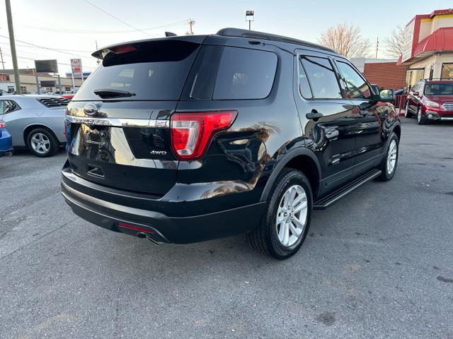 2017 ford explorer base