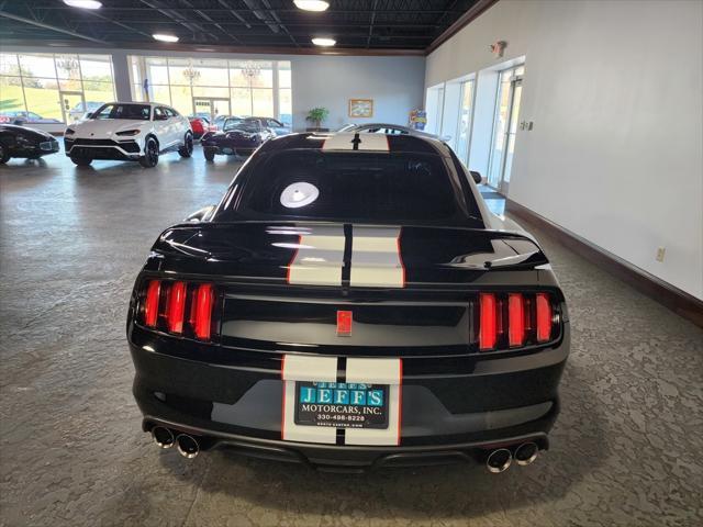 2017 ford shelby gt350 base