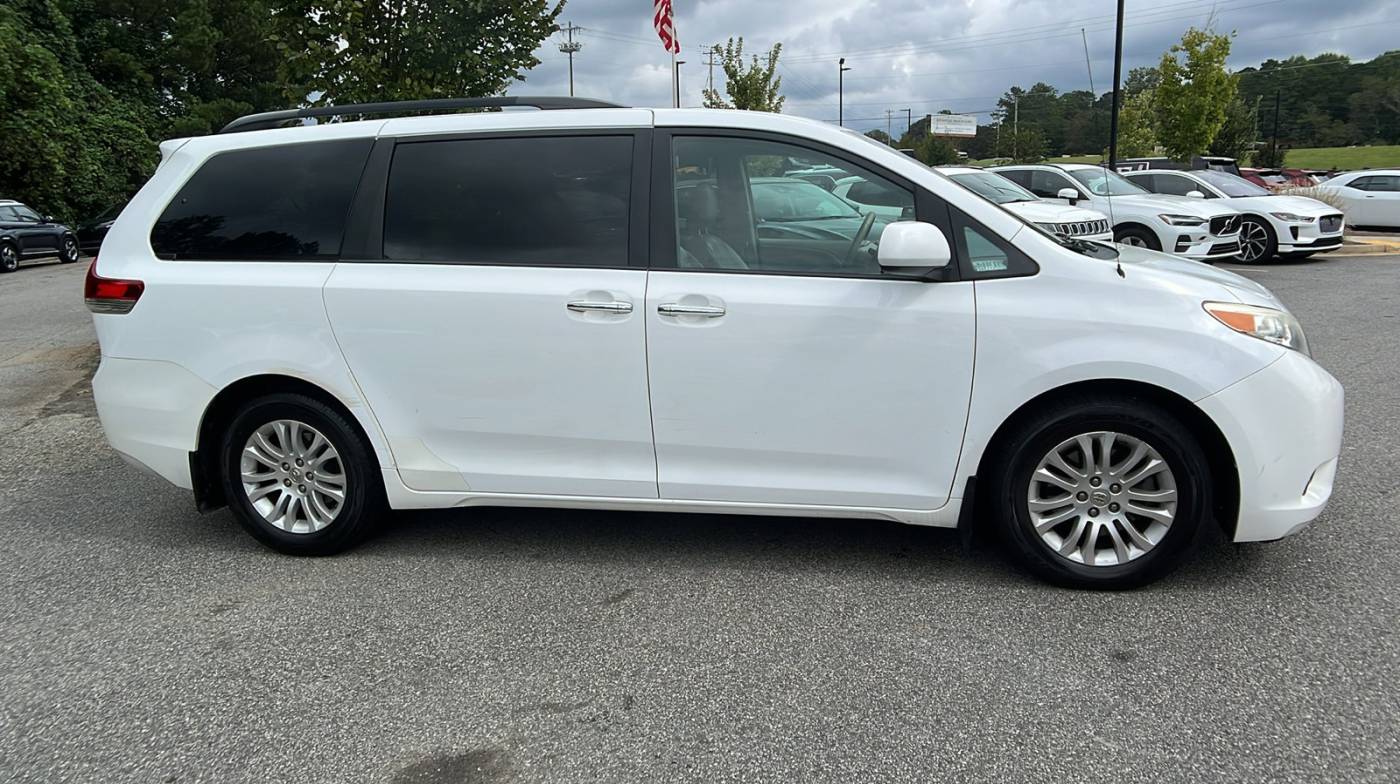 2014 toyota sienna