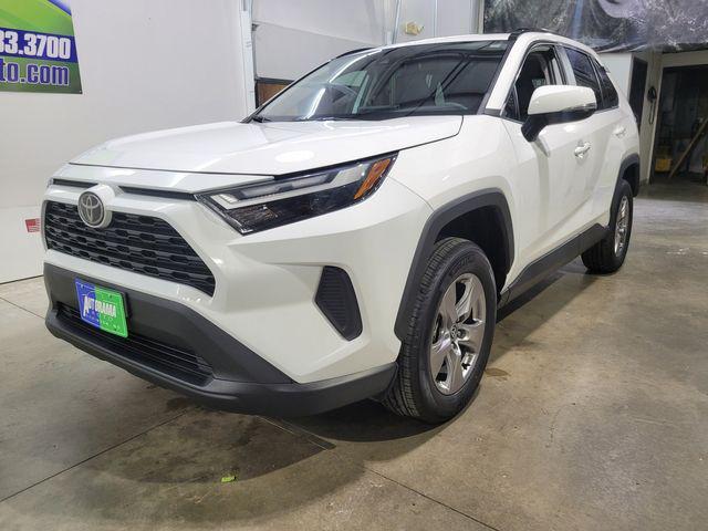 2023 toyota rav4 xle