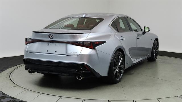 2022 lexus is 350 base