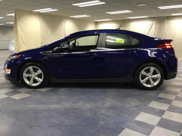 2013 chevrolet volt base 4dr hatchback for sale in arlington, massachusetts
