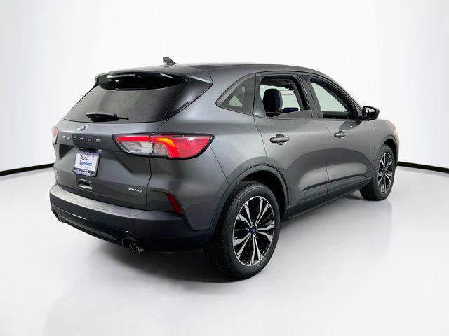 2021 ford escape se