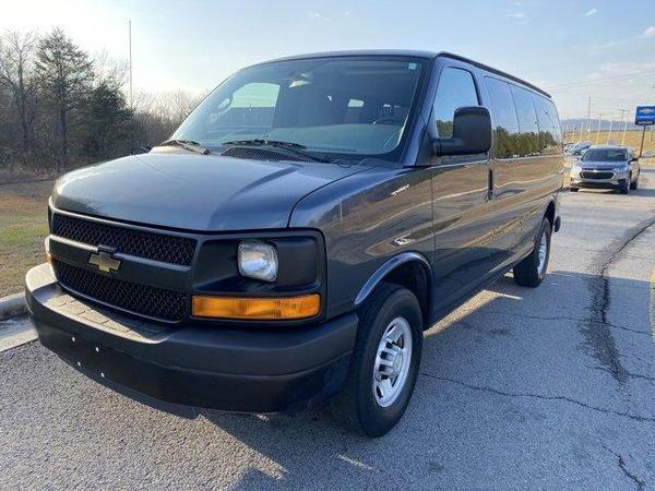 2014 chevrolet express passenger in saint louis, missouri