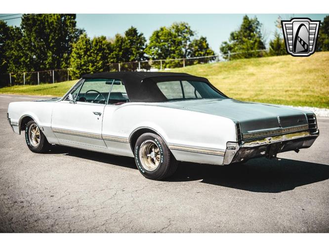 1966 oldsmobile cutlass in o'fallon, illinois