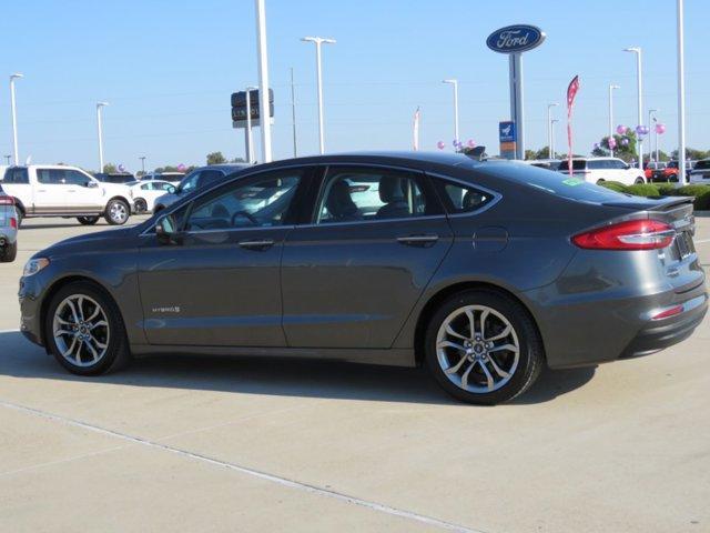 2019 ford fusion hybrid titanium