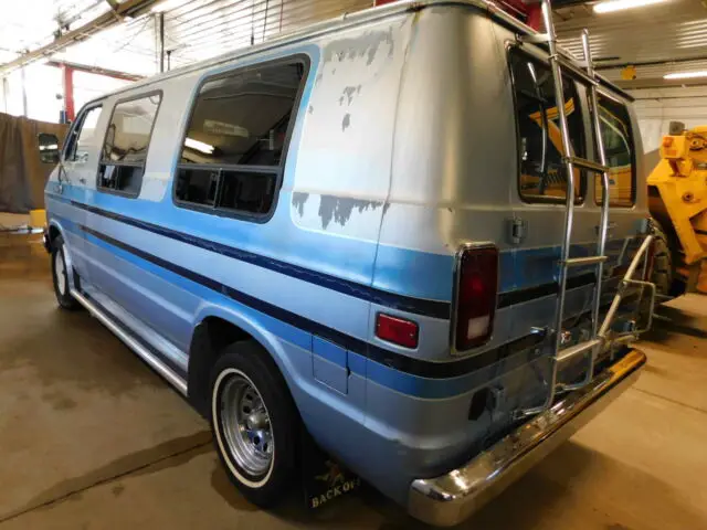 1984 dodge ram van 250 t1285009