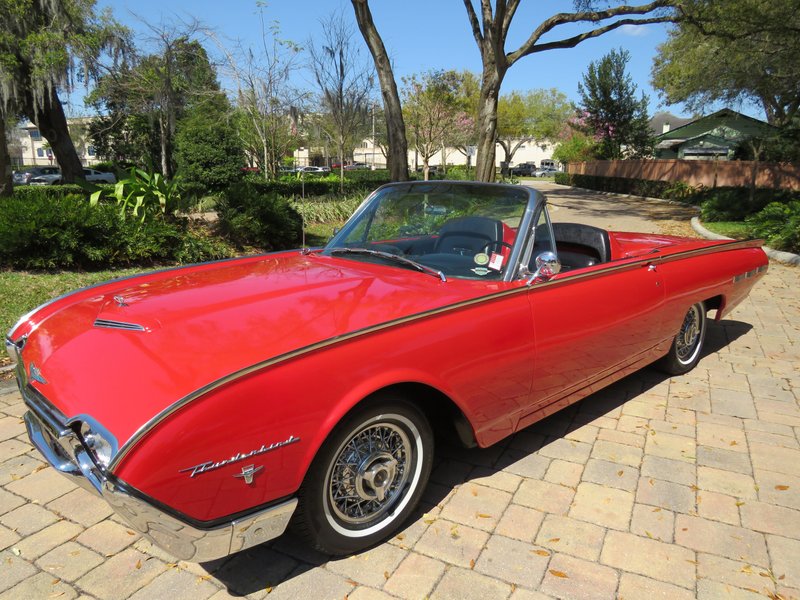 1962 ford thunderbird