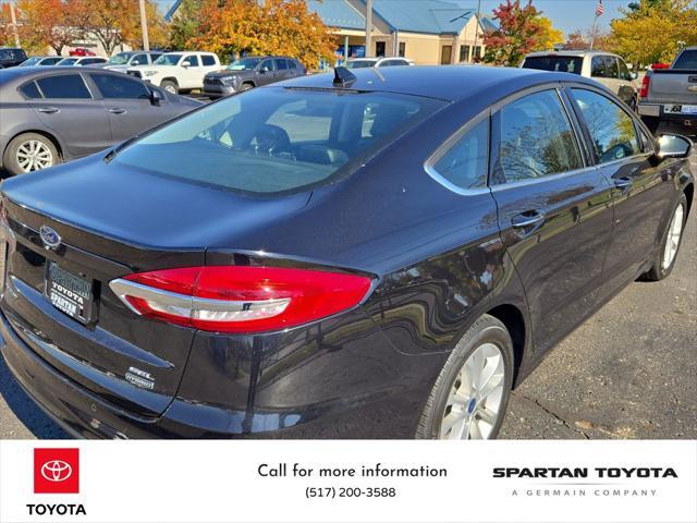 2020 ford fusion hybrid sel