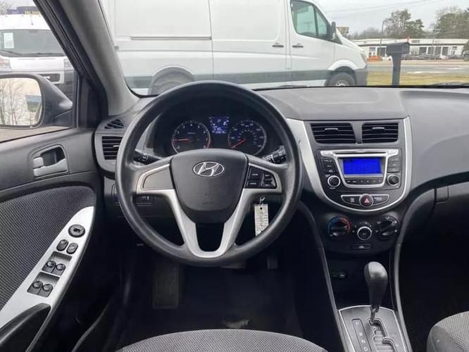 2014 hyundai accent gs hatchback 4d in charlotte, north carolina