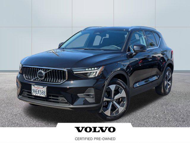 2023 volvo xc40 b5 plus bright theme