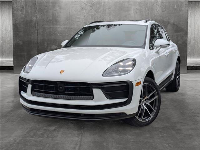 2024 porsche macan base