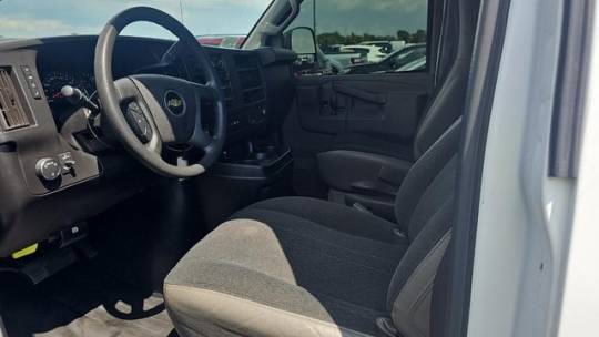 2020 chevrolet express 2500
