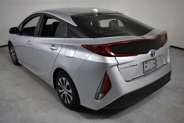 2021 toyota prius prime xle