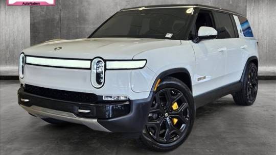 2022 rivian r1s launch edition