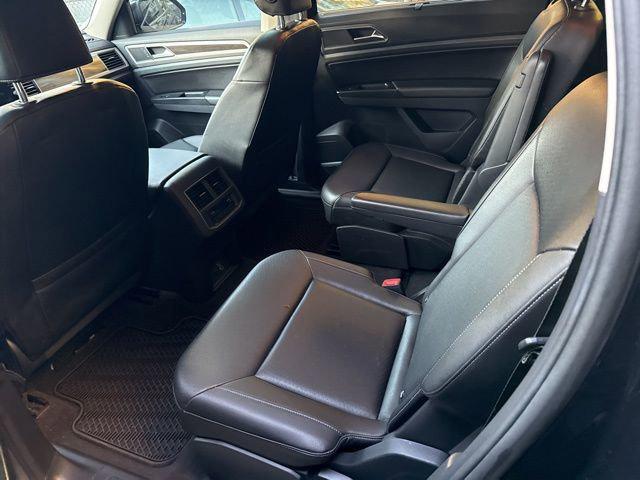 2019 volkswagen atlas 3.6l se w/technology