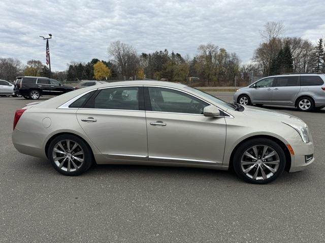 2013 cadillac xts base