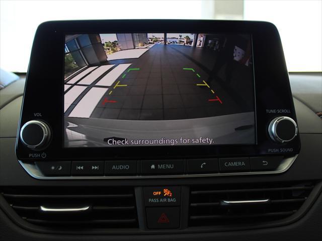 2022 nissan altima sr fwd