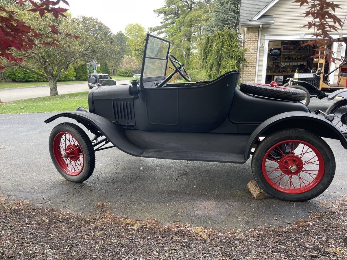 1924 ford model t black