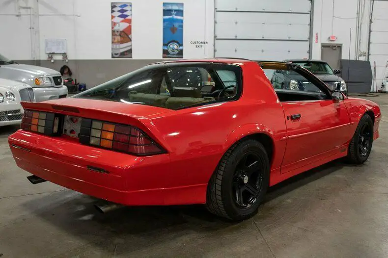 1988 chevrolet camaro iroc z/28 51257 miles red 355ci v8 manual