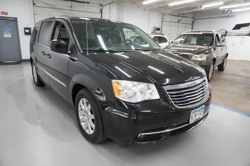 2013 chrysler town & country touring front-wheel drive lwb passenger van in eden prairie, minnesota