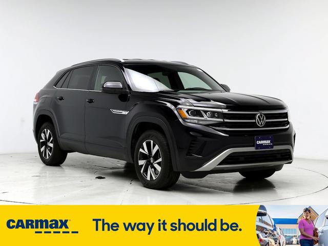 2022 volkswagen atlas cross sport se