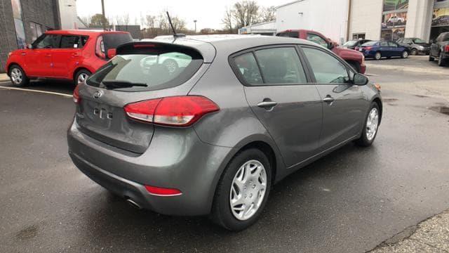 2016 kia forte5 lx lx 4dr hatchback for sale in danbury, connecticut