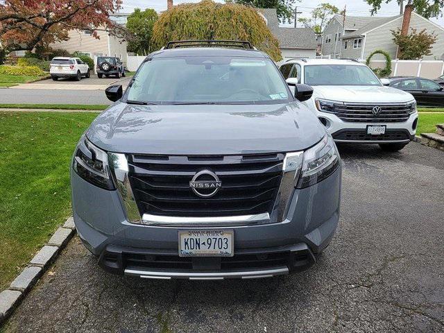 2023 nissan pathfinder platinum 4wd
