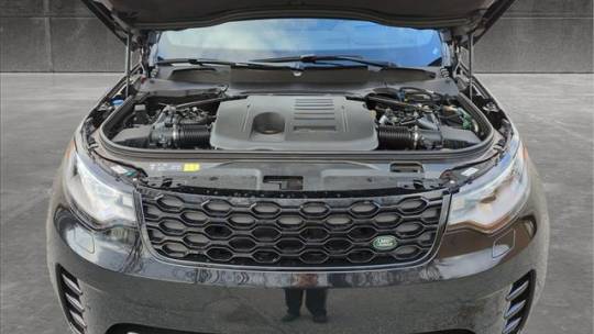2024 Land Rover Discovery