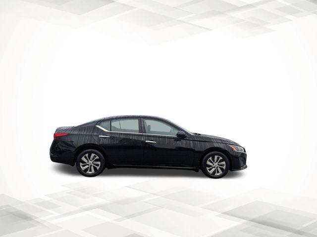 2023 nissan altima s fwd